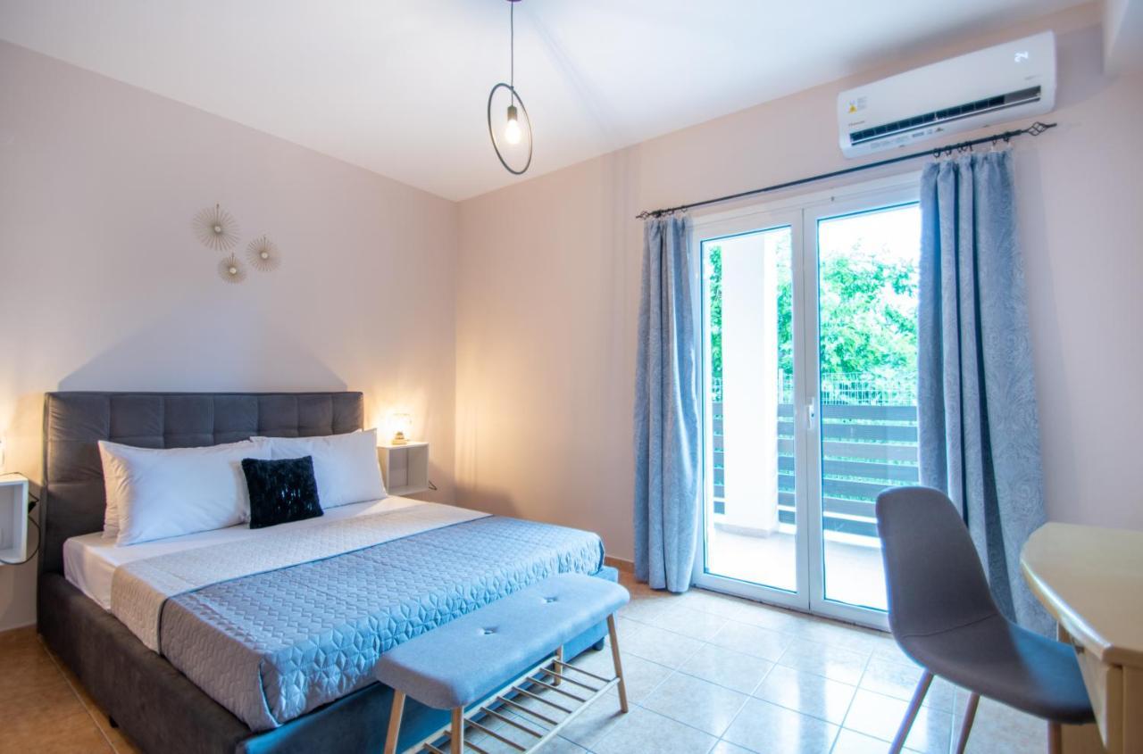 Leon Apartments Zakynthos Town Exterior photo